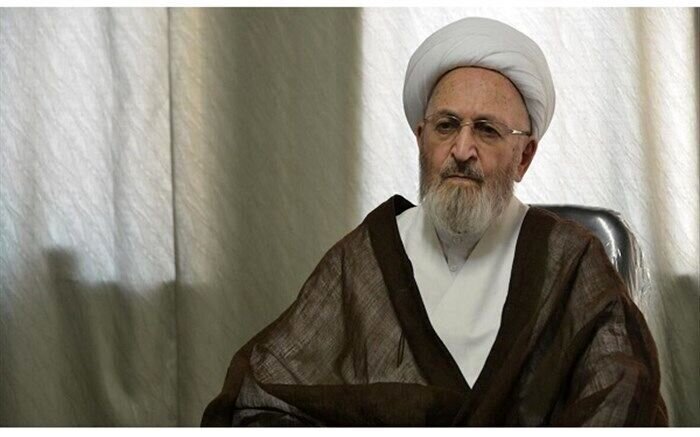 Grand Ayatollah Sobhani urges Arbaeen missionaries to elucidate Ashura's message through authentic teachings, conduct, and insight