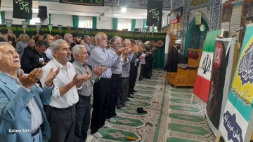 تصاویر/ نماز عبادی سیاسی جمعه در مرزن آباد
