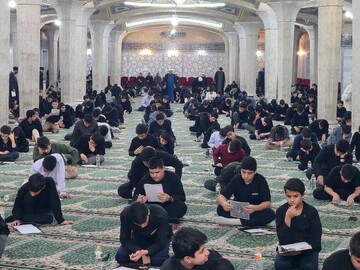 حماسه‌ای از جنس علم و اخلاص؛ روایت حضور صدها داوطلب در آزمون ورودی حوزه‌های علمیه