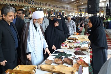 تصاویر/  بازدید نماینده ولی فقیه در مازندران از نمایشگاه اداره کل بهزیستی استان در مصلی ساری