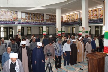 تصاویر/ اقامه نمازجمعه شهر قلعه‌گنج