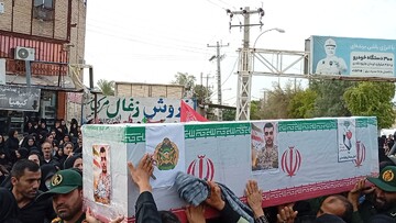 تصاویر/ تشییع پیکر شهید ابوالفضل ملایی از شهدای آسایشگاه بمپور در شهر عنبرآباد