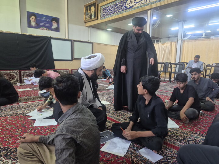 تصاویر/ آزمون ورودی مدارس علمیه منطقه کاشان