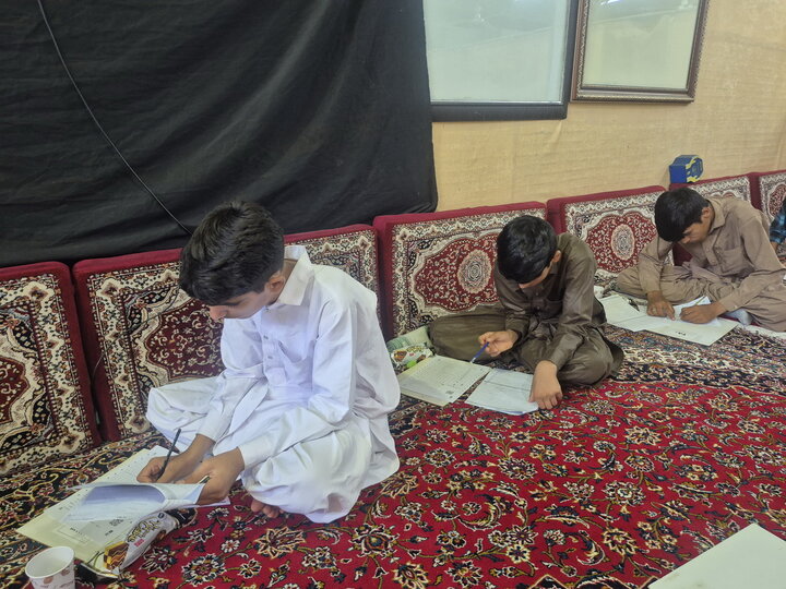 تصاویر/ آزمون ورودی مدارس علمیه منطقه کاشان