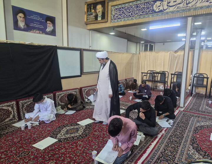 تصاویر/ آزمون ورودی مدارس علمیه منطقه کاشان