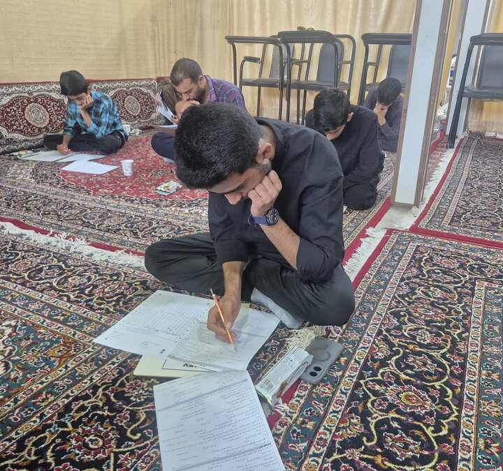 تصاویر/ آزمون ورودی مدارس علمیه منطقه کاشان