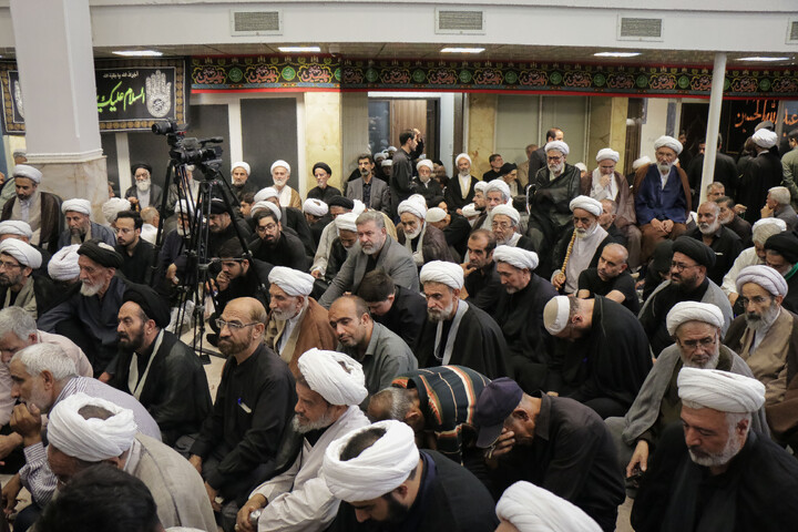 تصاویر/ برگزاری مراسم گرامیداشت و یادبود رهبر شهید حضرت آیت‌الله العظمی سید علی حسینی خامنه‌ای از سوی مرجع عالی‌قدر، حضرت آیت‌الله العظمی نوری همدانی «مدظله العالی»