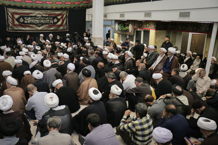 تصاویر/ برگزاری مراسم گرامیداشت و یادبود رهبر شهید حضرت آیت‌الله العظمی سید علی حسینی خامنه‌ای از سوی مرجع عالی‌قدر، حضرت آیت‌الله العظمی نوری همدانی «مدظله العالی»
