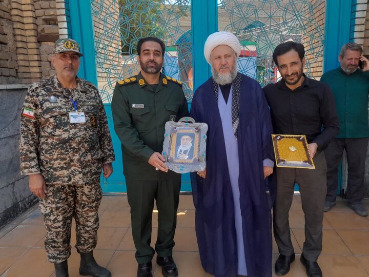 تصاویر/ نماز عبادی سیاسی جمعه آران وبیدگل