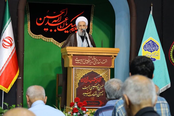 تصاویر / نماز عبادی سیاسی جمعه در شهرستان ساری