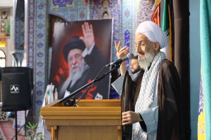 تصاویر / نماز عبادی سیاسی جمعه در شهرستان ساری