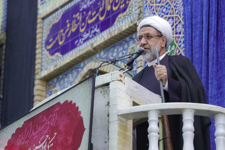 تصاویر/ اقامه نمازجمعه شهر کرمان