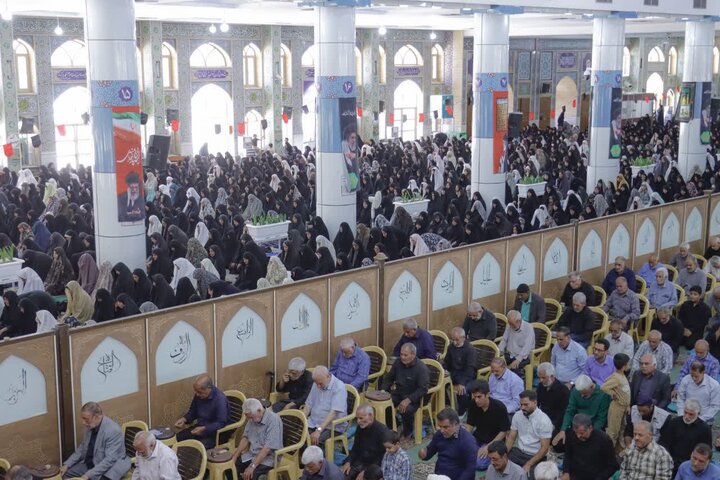 تصاویر/ اقامه نمازجمعه شهر کرمان