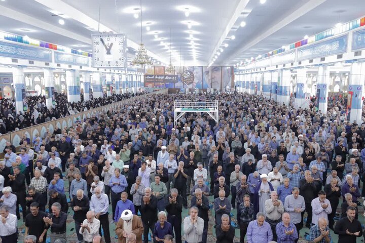 تصاویر/ اقامه نمازجمعه شهر کرمان