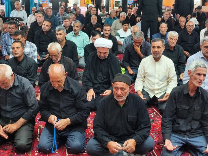 تصاویر/نماز جمعه امروز شهرستان چهاربرج