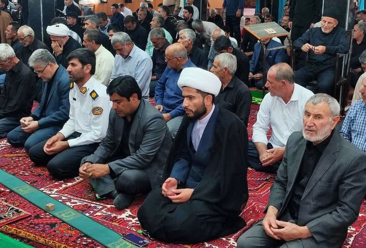 تصاویر/نماز جمعه امروز شهرستان چهاربرج
