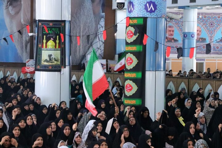 تصاویر/ اقامه نمازجمعه شهر کرمان