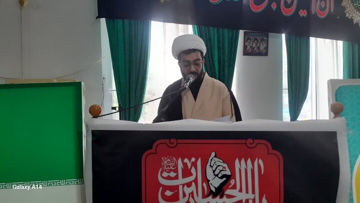 تصاویر/ نماز عبادی سیاسی جمعه در مرزن آباد