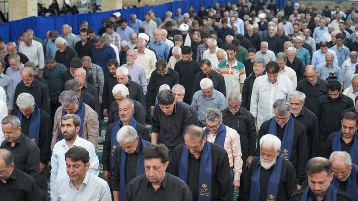 تصاویر/ حضور پر شور مردم دارالمومنین خوی در اقامه آیین عبادی سیاسی نماز جمعه