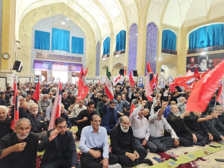 تصاویر/ اقامه نمازجمعه شهر بم