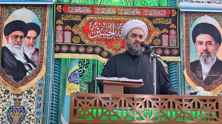 تصاویر / اقامه نماز جمعه در  ترکمنچای
