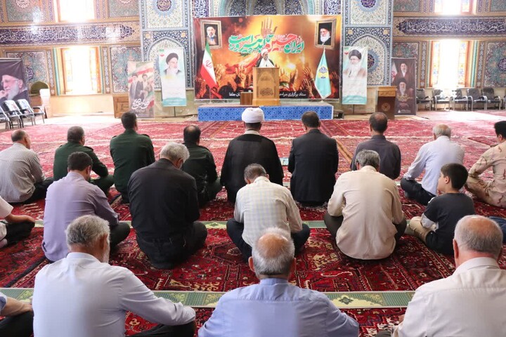 تصاویر / اقامه نماز جمعه جلفا