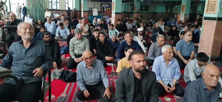 تصاویر/ اقامه نماز جمعه پارس آباد