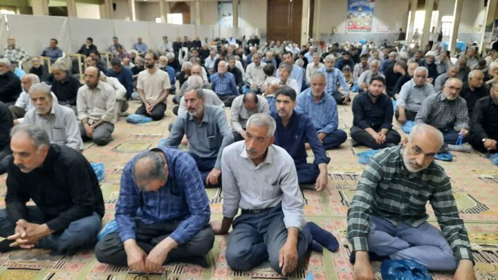 تصاویر/اقامه نماز عبادی سیاسی جمعه در خمین
