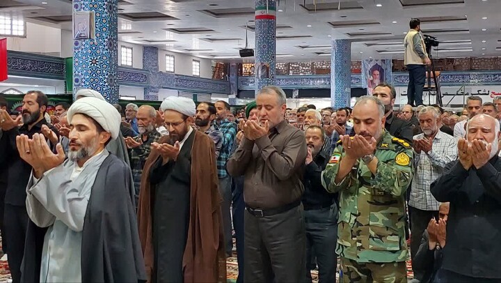 تصاویر| نماز جمعه عبادی سیاسی بیرجند