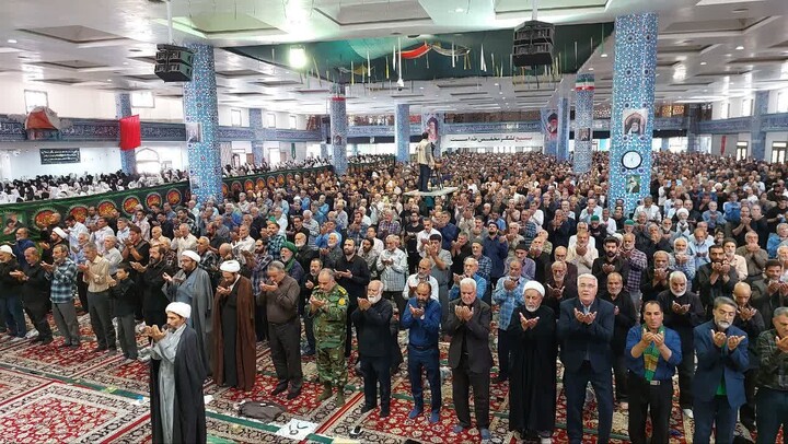 تصاویر| نماز جمعه عبادی سیاسی بیرجند