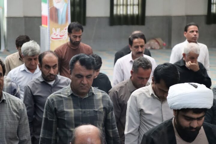 تصاویر/ اقامه نمازجمعه شهر قلعه‌گنج