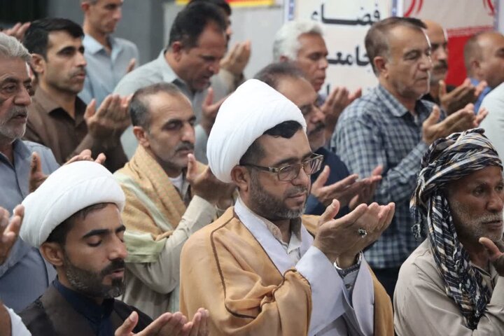 تصاویر/ اقامه نمازجمعه شهر قلعه‌گنج
