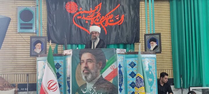 تصاویر/اقامه نماز عبادی سیاسی جمعه در زرندیه
