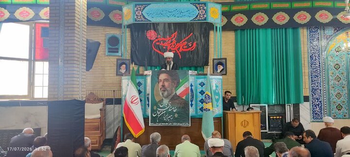 تصاویر/اقامه نماز عبادی سیاسی جمعه در زرندیه