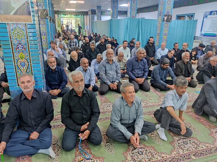 تصاویر / اقامه نماز جمعه طارم