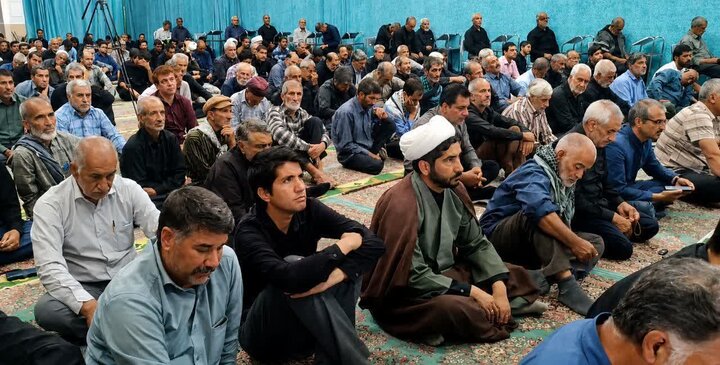تصاویر/ اقامه نمازجمعه شهر رابر