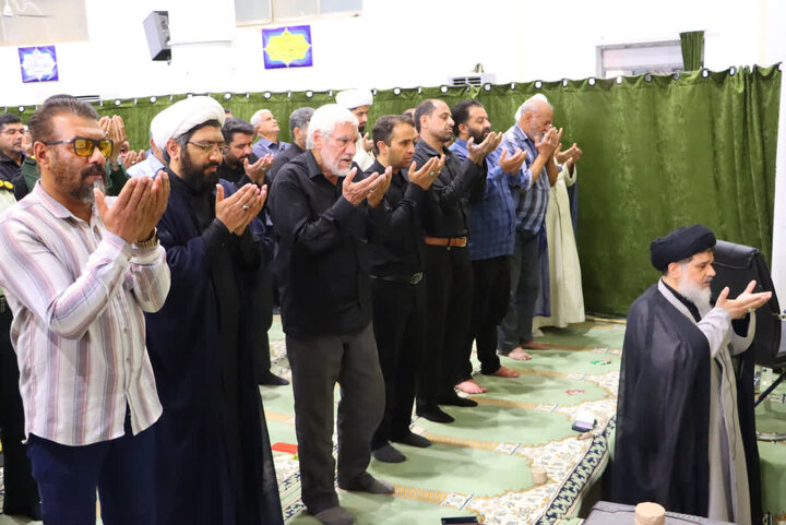 تصاویر/ نمازجمعه شهرستان بافق با حضور گسترده و باشکوه مردم دارالشجاعه بافق