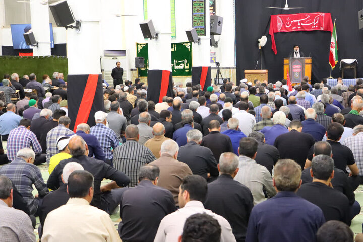 تصاویر/ نمازجمعه شهرستان بافق با حضور گسترده و باشکوه مردم دارالشجاعه بافق