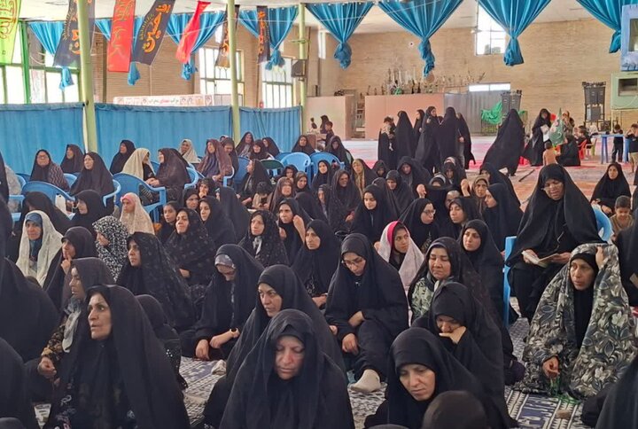 تصاویر/ اقامه نمازجمعه شهر یزدان‌آباد