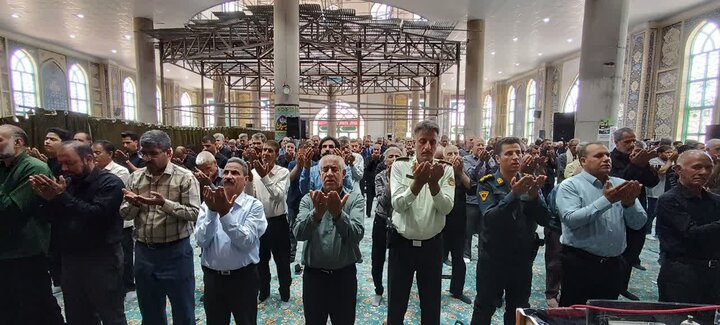 تصاویر/ اقامه نمازجمعه شهر بردسیر