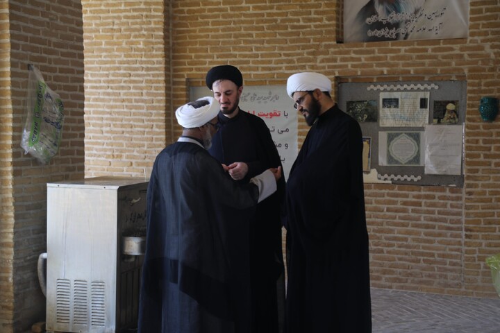 تصاویر/ سومین روز از مراسم هفتم رهبر شهید امت در حوزه علمیه یزد برگزار شد