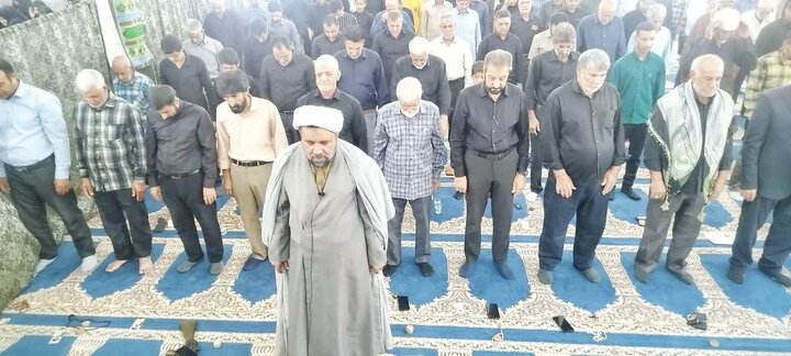 تصاویر/ اقامه نمازجمعه شهر نرماشیر