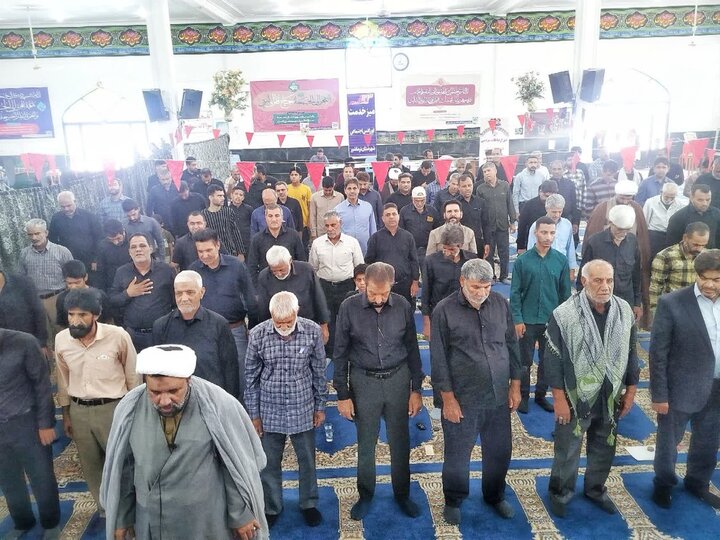 تصاویر/ اقامه نمازجمعه شهر نرماشیر