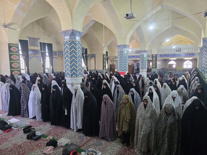 تصاویر/ نماز عبادی سیاسی جمعه شهرستان بهاباد