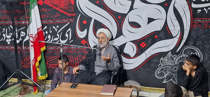 گزارش تصویری/ رقابت پرشور داوطلبان در آزمون ورودی حوزه‌ علمیه کهگیلویه و بویراحمد