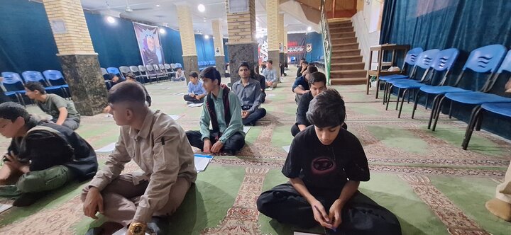 گزارش تصویری/ رقابت پرشور داوطلبان در آزمون ورودی حوزه‌ علمیه کهگیلویه و بویراحمد