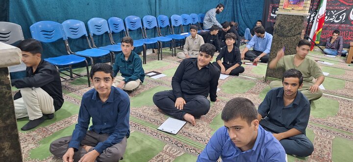 گزارش تصویری/ رقابت پرشور داوطلبان در آزمون ورودی حوزه‌ علمیه کهگیلویه و بویراحمد