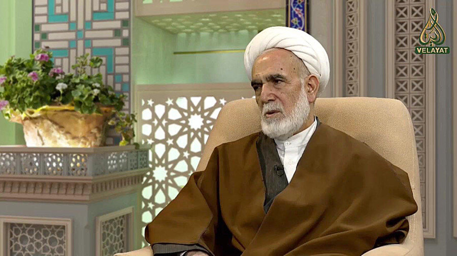 ریشه‌های انحطاط امت اسلامی در ۵۰ سال پس از رحلت پیامبر(ص) چه بود؟