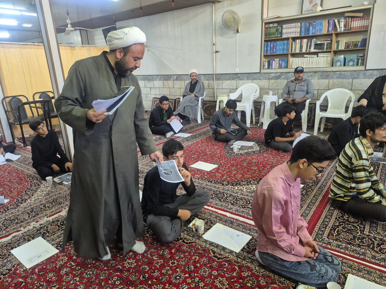 تصاویر/ آزمون ورودی مدارس علمیه منطقه کاشان