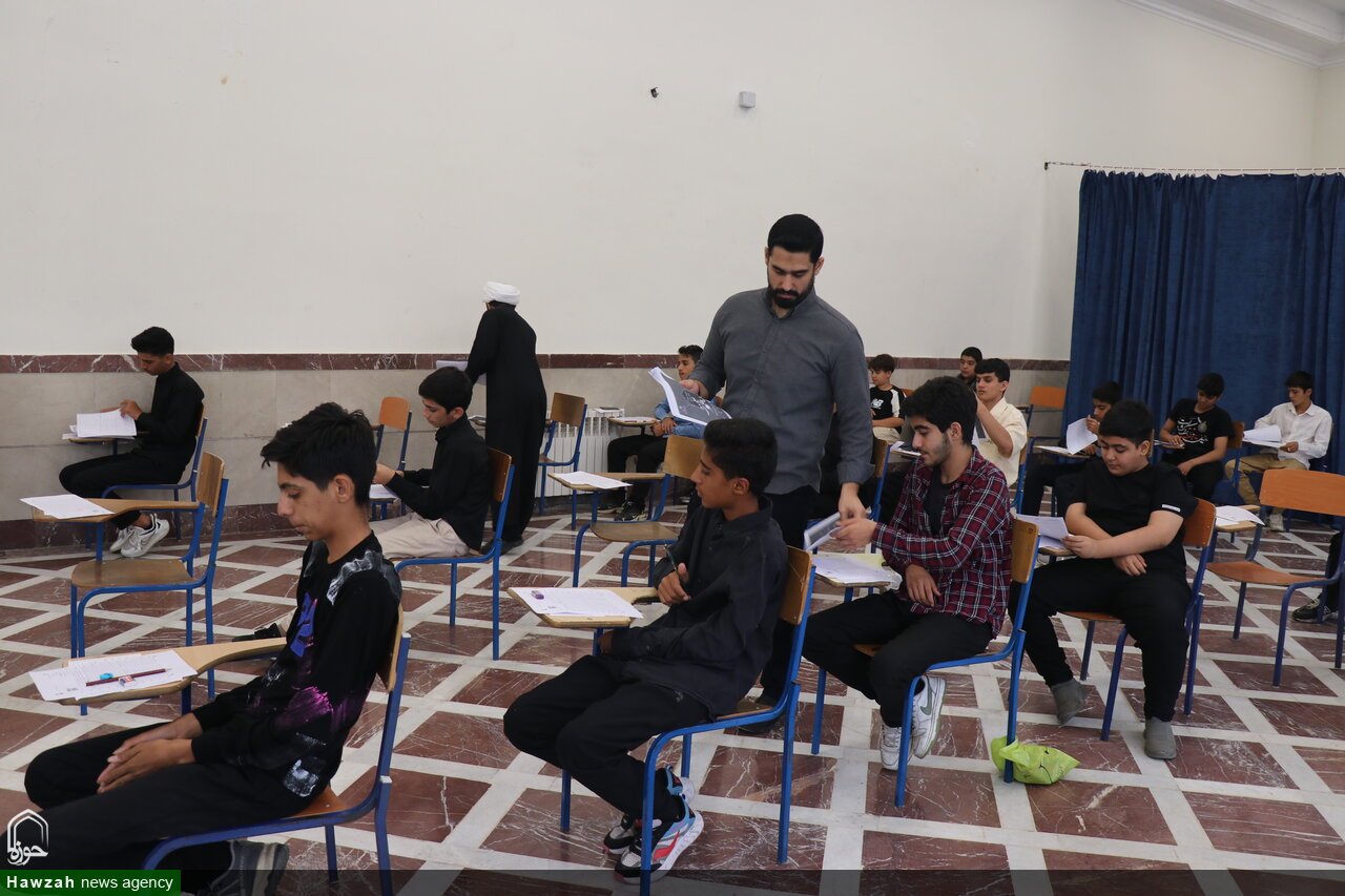 تصاویر | مرحله نخست آزمون پذیرش حوزه علمیه استان گلستان